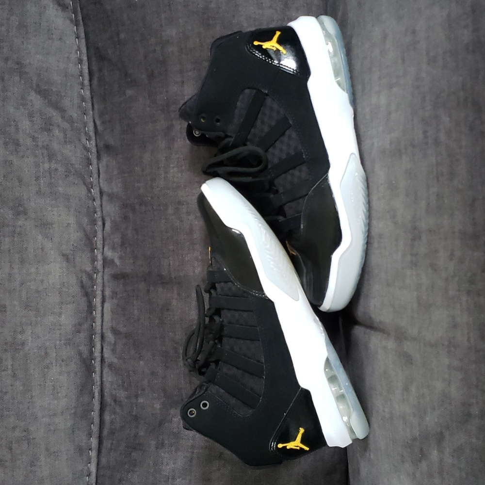 Nike Jordan Max Aura (GS)